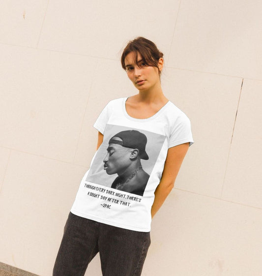 woman’s 2 pac scoop neck top